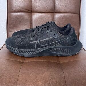 Nike Pegasus 38 Triple Black Mens Running Shoes